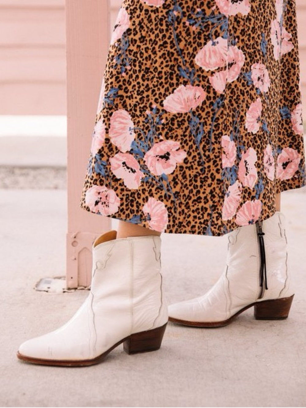 Free People White New Frontier Western Ankle Boots - Cowboy Style 7.5